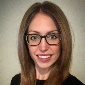 Meet your Posher, Elyse